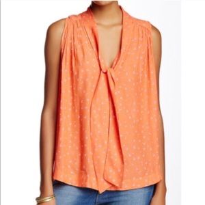 🌸NWOT🌷Free People Tie Front Blouse🌸